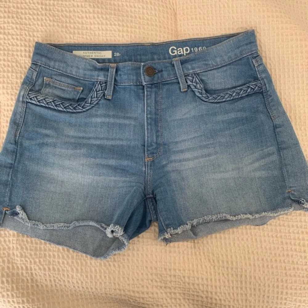 Gap authentic summer jean short size 28/6